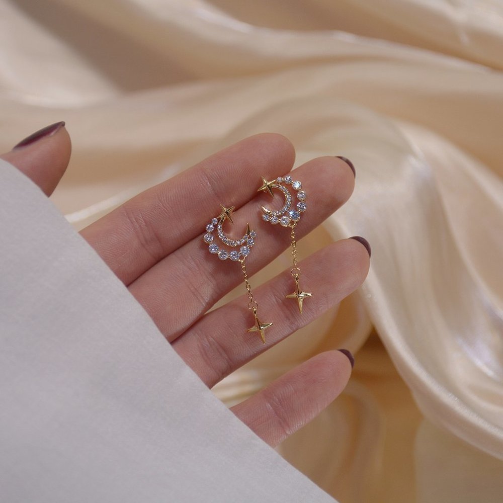 NEW 14K Gold Plated Diamond Moon Star Earrings d - Picture 8 of 8
